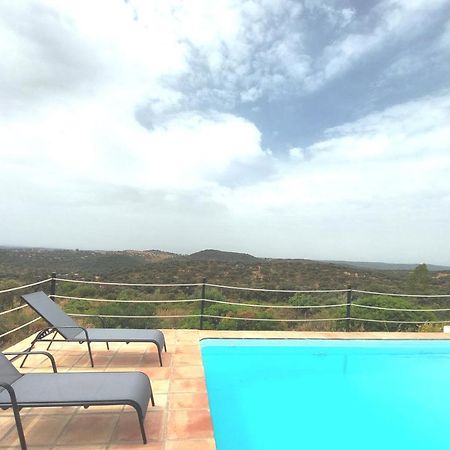 Casa Rural La Aulaga เอลกัสตีโญ เด ลาสกัวร์ดัส ภายนอก รูปภาพ