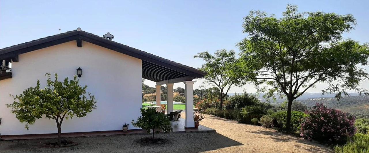 Casa Rural La Aulaga เอลกัสตีโญ เด ลาสกัวร์ดัส ภายนอก รูปภาพ